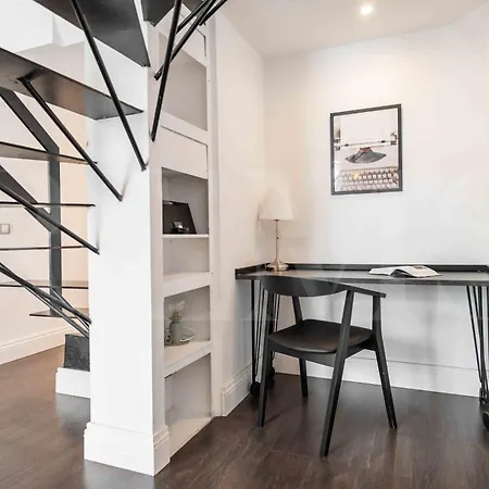 Apartament Bright Spacious Duplex With Terrace By Rems