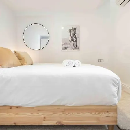 Bright Spacious Duplex With Terrace By Rems Appartement Málaga