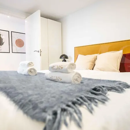 Bright Spacious Duplex With Terrace By Rems Appartement Málaga