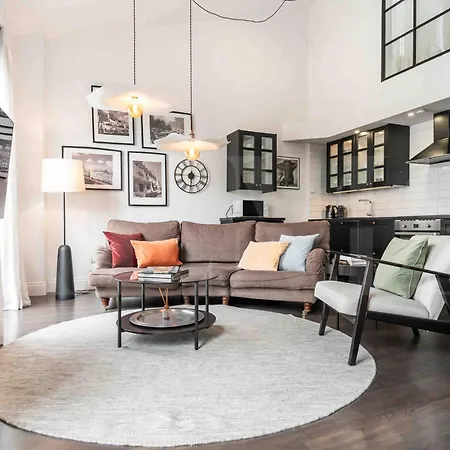 Daire Bright Spacious Duplex With Terrace By Rems Málaga